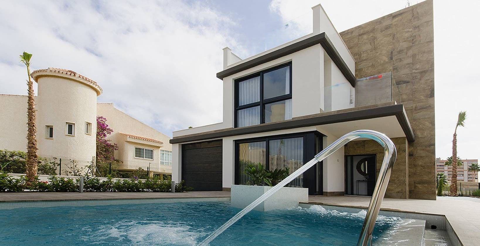 Villa De Lujo en Campoamor