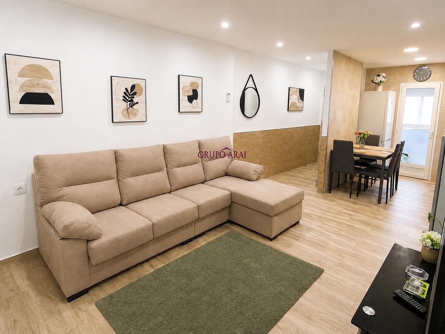 PISO TOTALMENTE REFORMADO EN CALLE MAESTRO ALONSO, JUNTO AL HOSPITAL GENERAL – 3 DORMITORIOS, EXTERIOR Y LISTO PARA ENTRAR A VIVIR